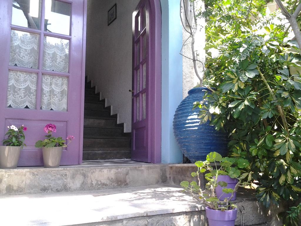 Levantes Hotel Patitiri  Exterior photo
